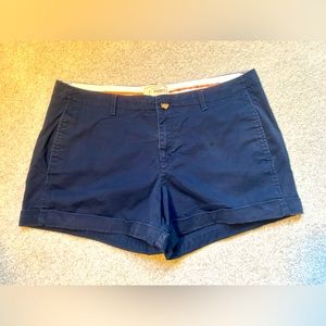 Old Navy Size 12 Perfect Shorts 3 1/2 Inseam